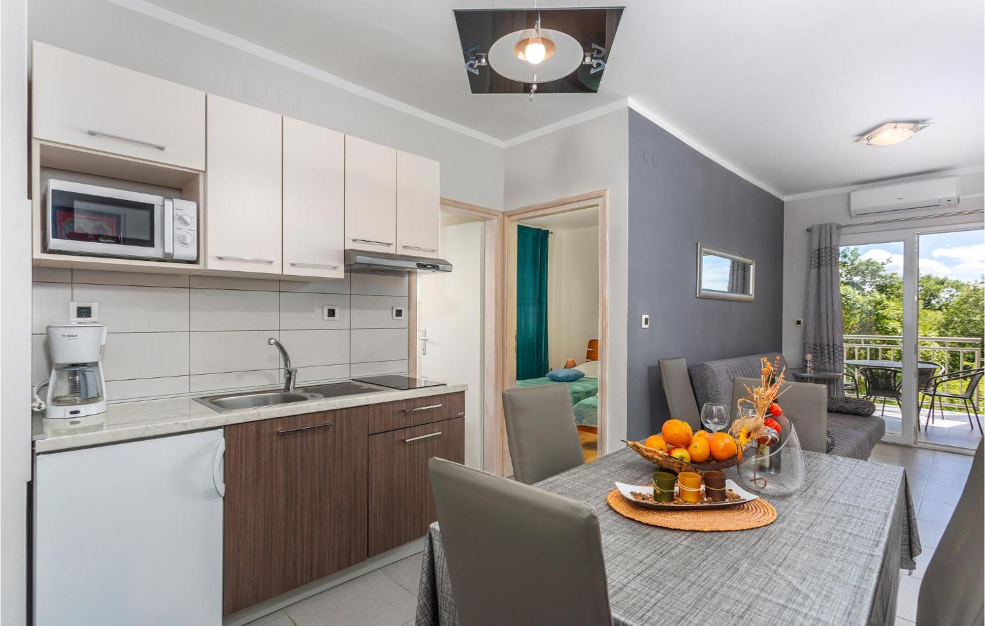 Beautiful Apartment In Pinezici With Wifi Esterno foto